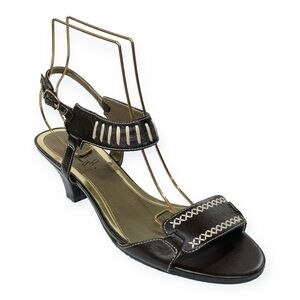 Soft Styles Hushpuppies Womens 9.5 Sandal Heels Adjustable Strap Contrast Stitch